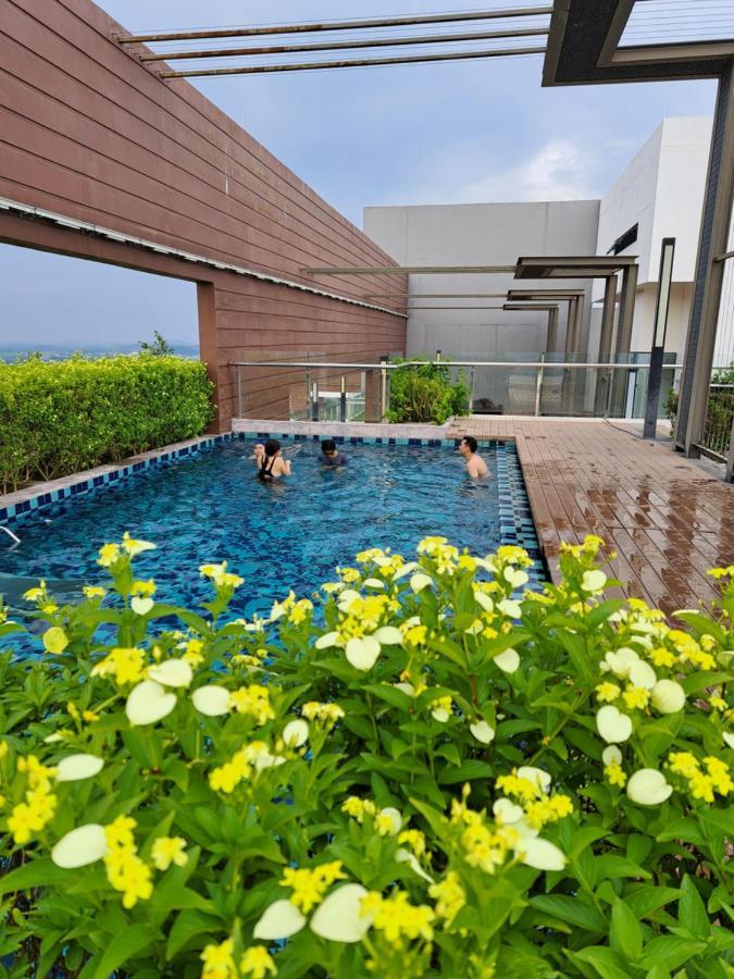 Woodsbury Suites Ikea House Butterworth Penang 외부 사진